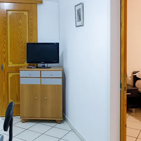 Santos Accommodotion Ermoupoli Buitenkant foto