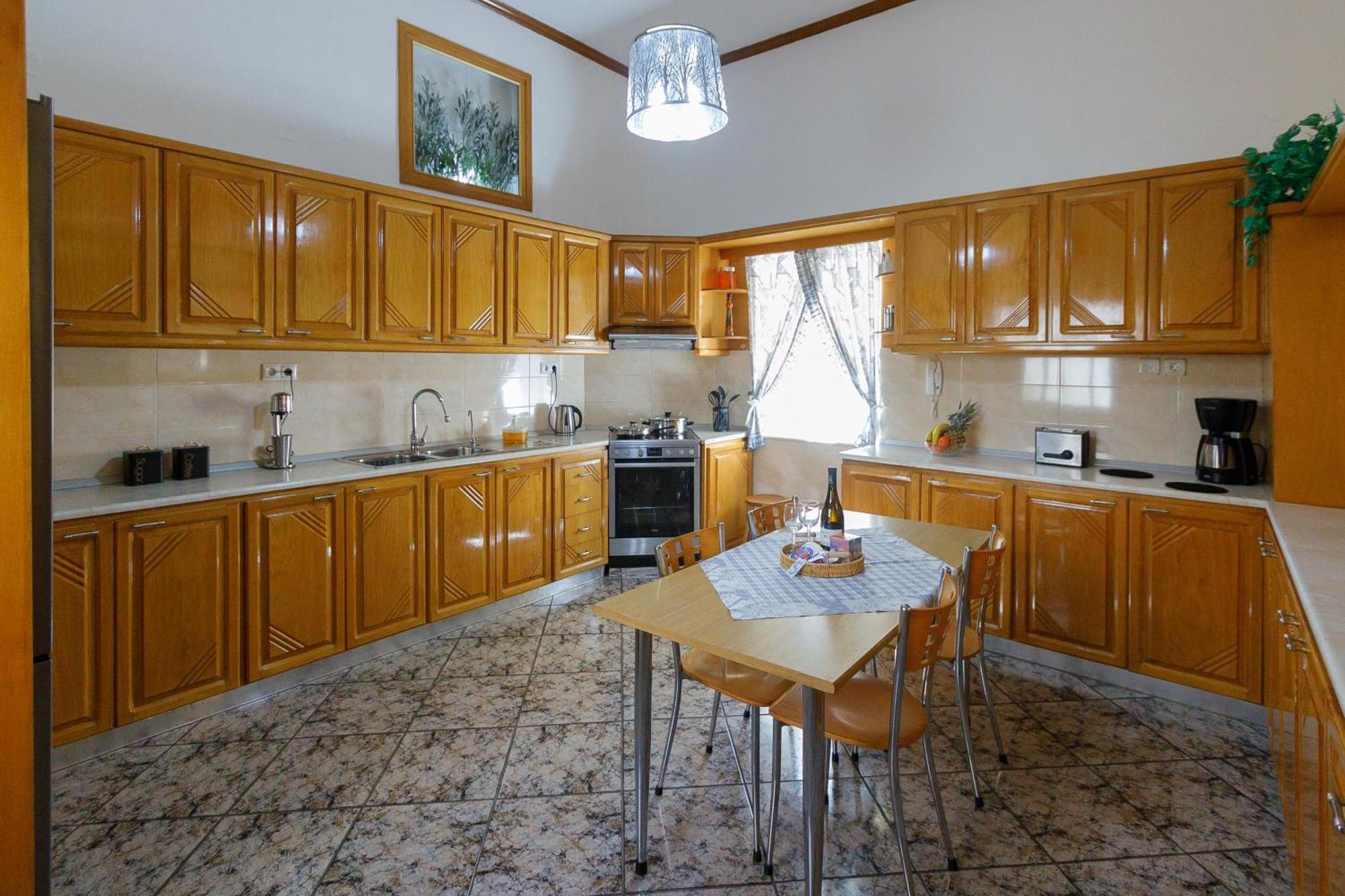 Santos Accommodotion Apartment Ermoupoli